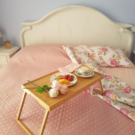 The Roses - Delizioso Attico Su 2 Livelli Zona Palacongressi ริมินี ภายนอก รูปภาพ