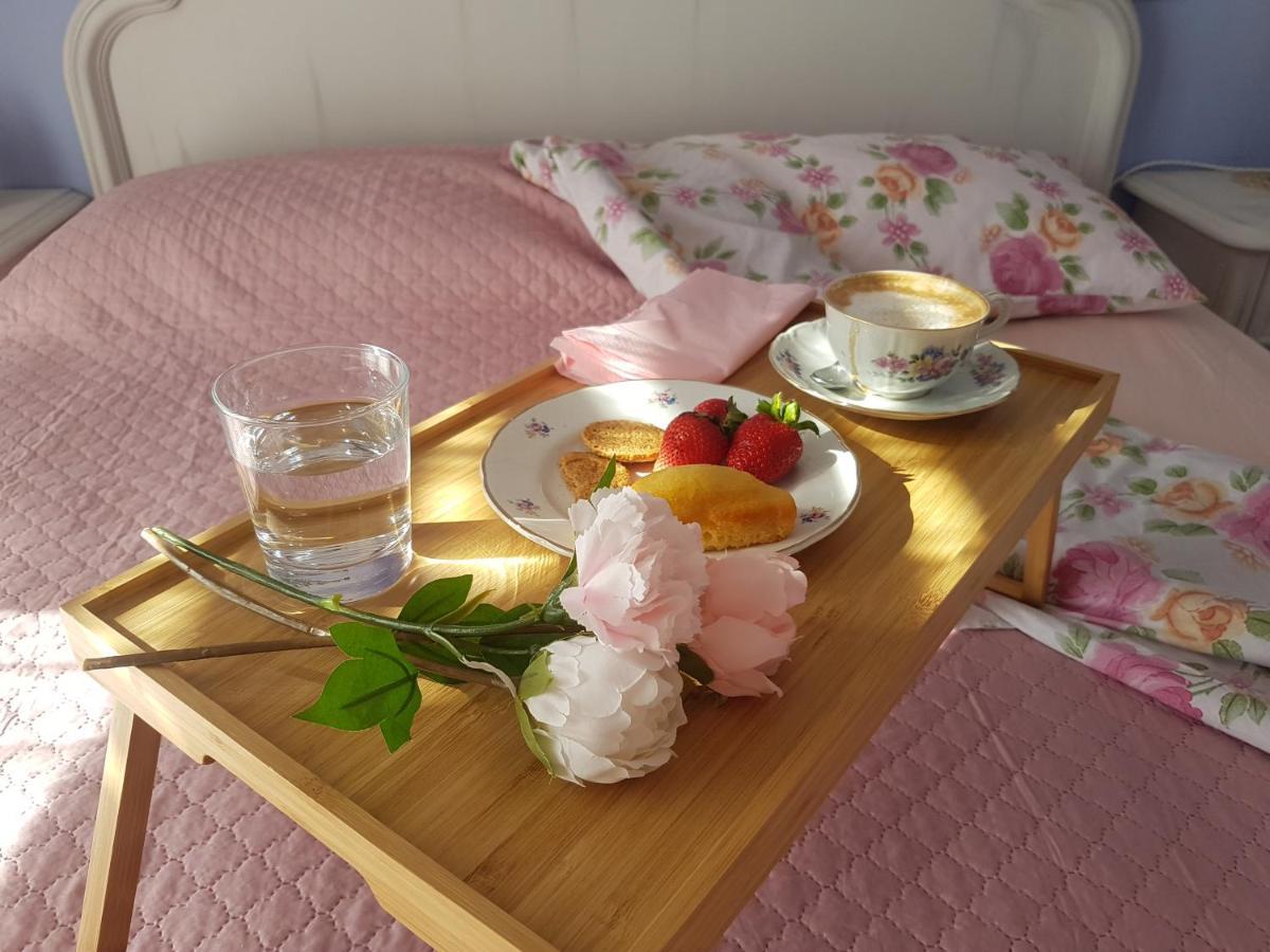 The Roses - Delizioso Attico Su 2 Livelli Zona Palacongressi ริมินี ภายนอก รูปภาพ